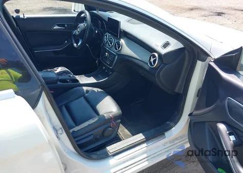 2015 Mercedes-Benz Cla 250 from USA, damaged, VIN WDDSJ4EB8FN282980